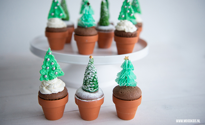 cupcakes met 3 kerstbomen - MoodKids